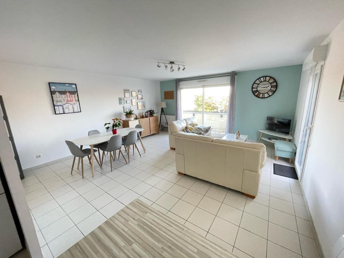 Villa Louise - Appartement Spacieux Proche Digue Avec Jardin 维姆勒 外观 照片